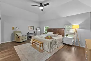 311 Welford Ln, Highlands, TX 77562 - Photo 23