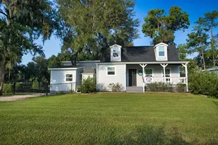 1705 County Rd 244A, Brazoria, TX 77422 - Photo 5