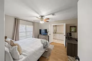 234 E Obryant St, Bellville, TX 77418 - Photo 35