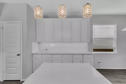 5327 Cj Walker Lane, Houston, TX 77048 - Photo 11