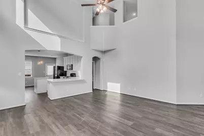 5327 Cj Walker Lane, Houston, TX 77048 - Photo 5