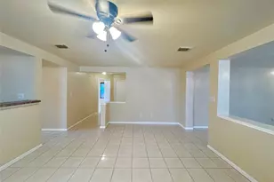 15111 Falmouth Ave, Houston, TX 77084 - Photo 9