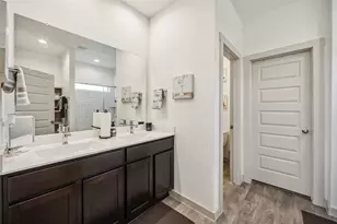 14714 Sweetwater Dr, Baytown, TX 77523 - Photo 21