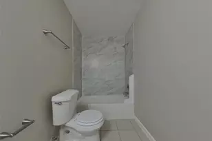 10111 Victoria Falls Ln, Houston, TX 77075 - Photo 9