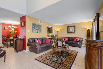 18 Antilles Lane, Nassau Bay, TX 77058 - Photo 5