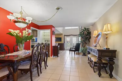 18 Antilles Lane, Nassau Bay, TX 77058 - Photo 3