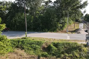 6606 Weaver Rd, Houston, TX 77028 - Photo 9