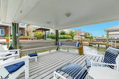 7306 Offats Point Circle, Galveston, TX 77551 - Photo 17