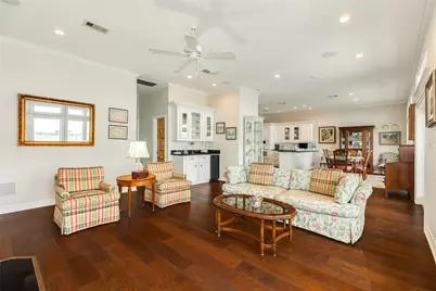 7306 Offats Point Circle, Galveston, TX 77551 - Photo 29