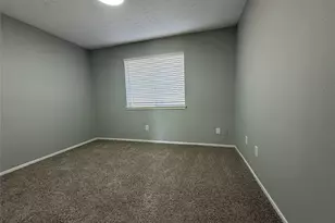 14010 Towneway Dr, Sugar Land, TX 77498 - Photo 15