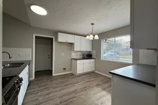 14010 Towneway Dr, Sugar Land, TX 77498 - Photo 5