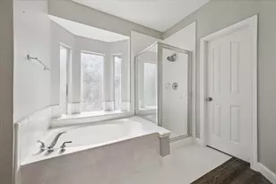 5102 Hidden Brook Ln, League City, TX 77573 - Photo 19