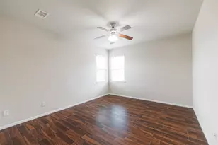 25322 Saddlebrook Ranch Dr, Tomball, TX 77375 - Photo 9