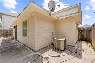 5930 Santa Bernadetta, Houston, TX 77017 - Photo 11