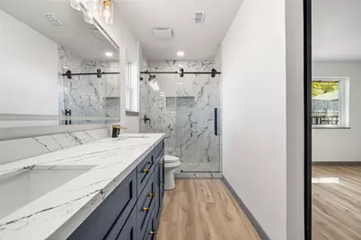 6646 Bayou View Drive, Houston, TX 77091 - Photo 23