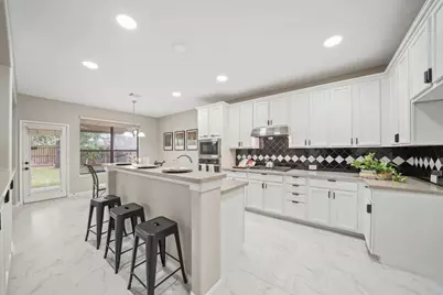 714 Coggins Point Way, Sugar Land, TX 77479 - Photo 9