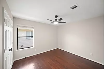 714 Coggins Point Way, Sugar Land, TX 77479 - Photo 25