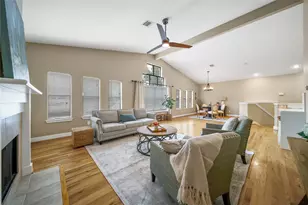 5022 Darling St, Houston, TX 77007 - Photo 9