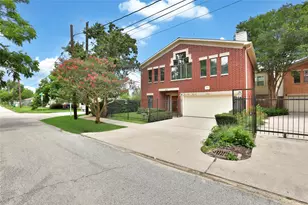5022 Darling St, Houston, TX 77007 - Photo 1