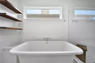 5022 Darling St, Houston, TX 77007 - Photo 27