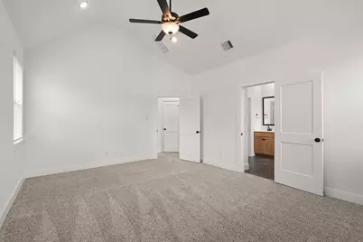 536 Red Cascade Trail, Willis, TX 77318 - Photo 9