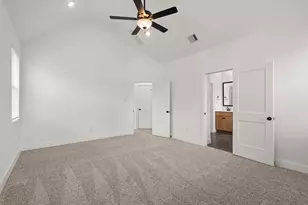 536 Red Cascade Trl, Willis, TX 77318 - Photo 9