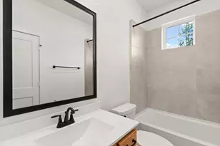 536 Red Cascade Trl, Willis, TX 77318 - Photo 15