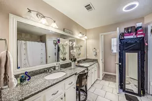 4910 Charade Dr, Houston, TX 77066 - Photo 21