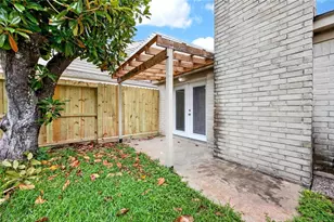 11103 Bellerive Dr, Houston, TX 77072 - Photo 35