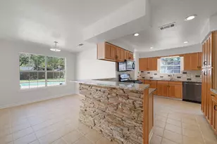 715 St Andrews Rd, Kingwood, TX 77339 - Photo 9