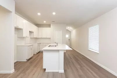 15647 Agave Valley Trail, Houston, TX 77090 - Photo 5