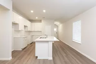 15647 Agave Vly Trl, Houston, TX 77090 - Photo 5