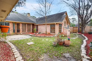 4011 W Pine Brook Way, Houston, TX 77059 - Photo 41