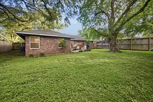 6140 Birdwood Rd, Houston, TX 77074 - Photo 23