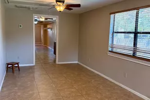 300 Avenue C, Richmond, TX 77406 - Photo 3