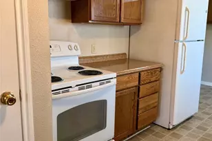 300 Avenue C, Richmond, TX 77406 - Photo 7