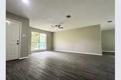 7 Richards Courts, La Marque, TX 77568 - Photo 11