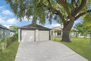 604 N Main St, Galena Park, TX 77547 - Photo 25