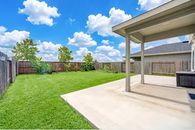 12539 Colchester Creek Court, Houston, TX 77047 - Photo 11