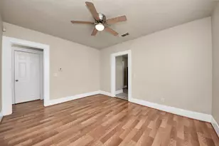 201 W Pitts Ave, Pasadena, TX 77506 - Photo 19