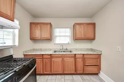 201 W Pitts Avenue, Pasadena, TX 77506 - Photo 23