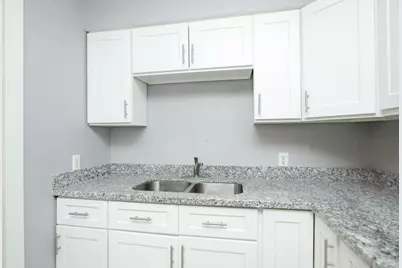 8127 Colonial Lane #2, Houston, TX 77051 - Photo 15