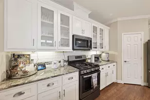 2026 Que Manor Dr, Houston, TX 77090 - Photo 23