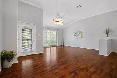 6607 Lake Woodlands Drive #633, The Woodlands, TX 77382 - Photo 9