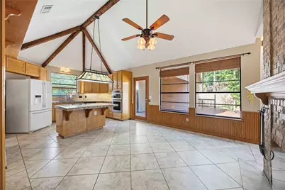 27 Shining Lakes Place, The Woodlands, TX 77381 - Photo 11