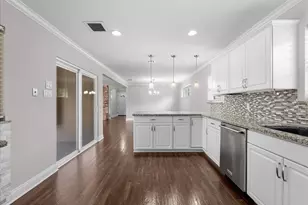 11703 Brighton Ln, Meadows Place, TX 77477 - Photo 25