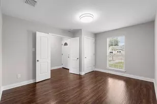 11703 Brighton Ln, Meadows Place, TX 77477 - Photo 13