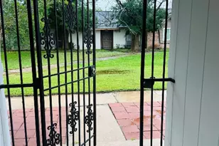 6869 Chasewood Dr, Houston, TX 77489 - Photo 41