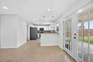 9130 Garden Breeze Dr, Houston, TX 77075 - Photo 13