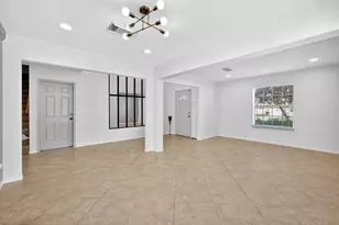 9130 Garden Breeze Dr, Houston, TX 77075 - Photo 17